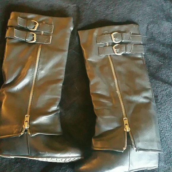 Wedge boot - Picture 3 of 3